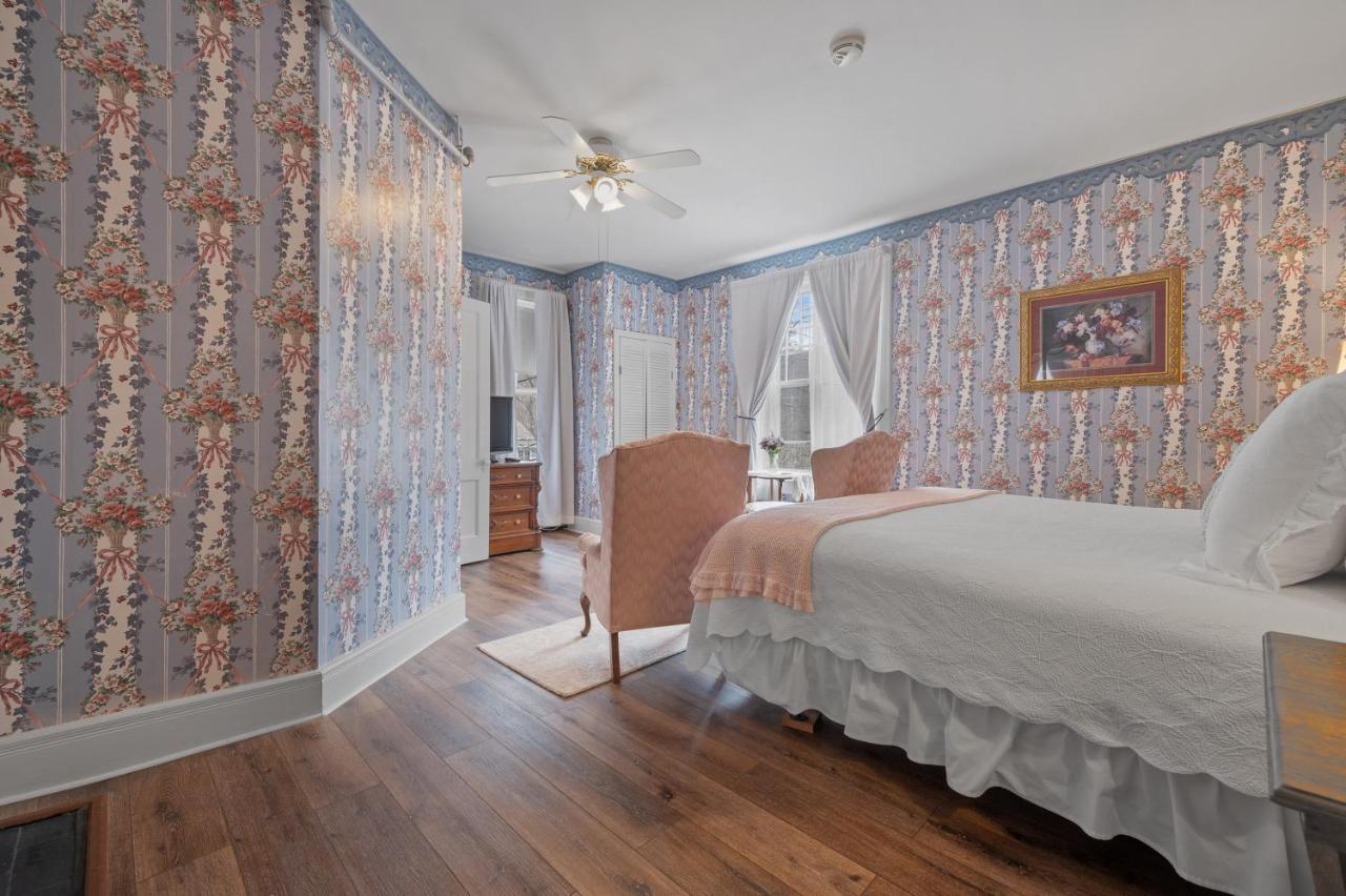 Brook Farm Inn Lenox Luaran gambar