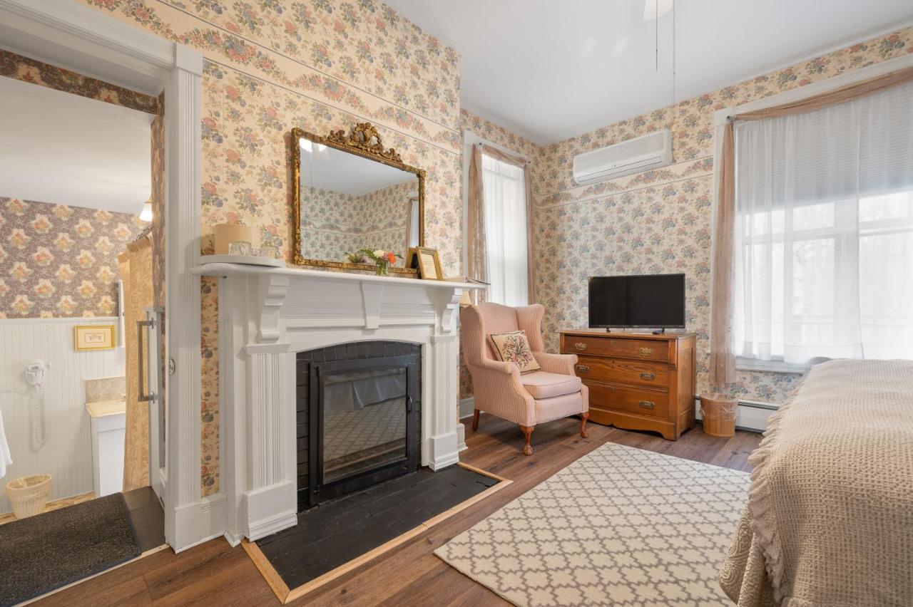 Brook Farm Inn Lenox Luaran gambar