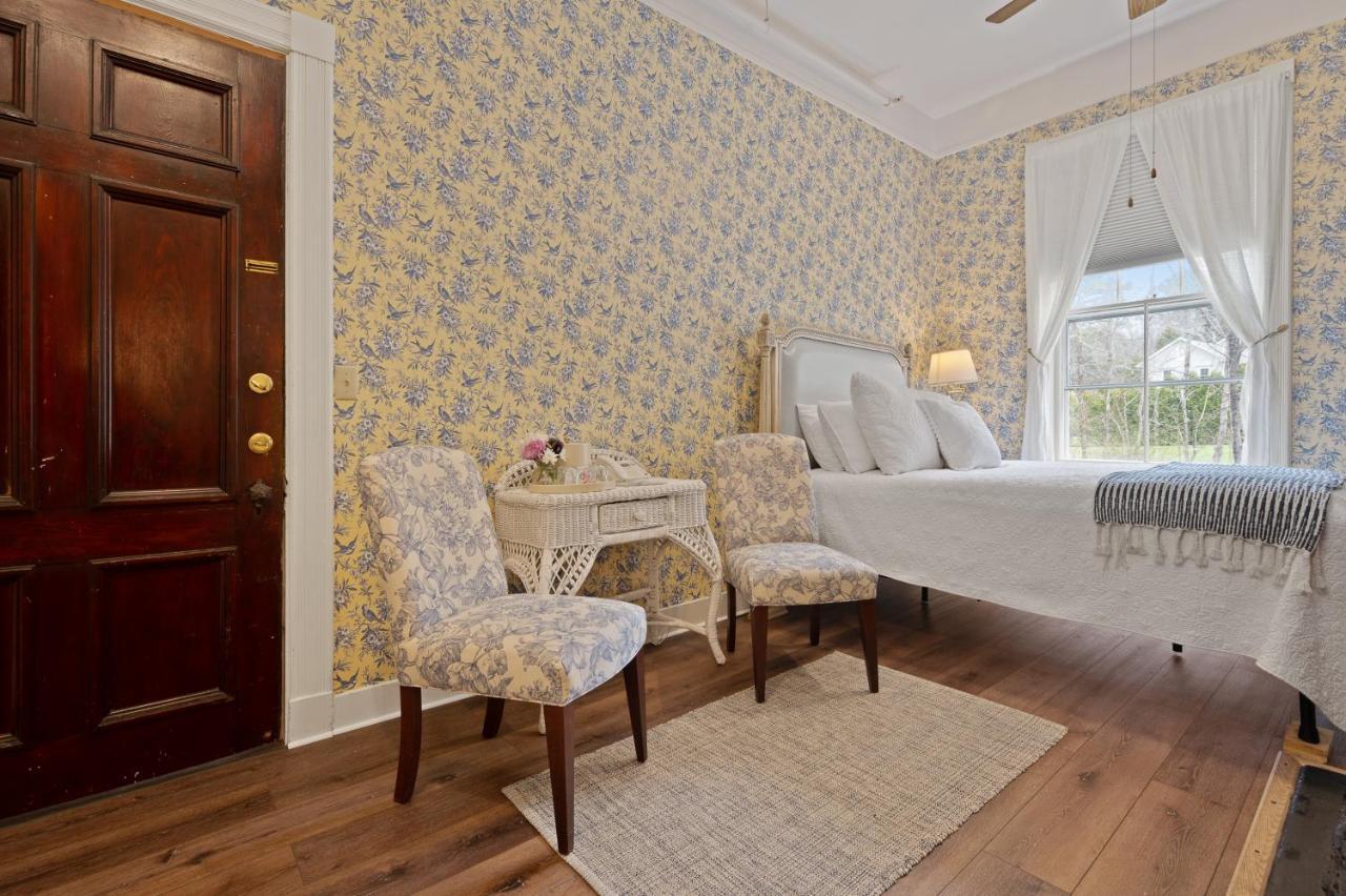 Brook Farm Inn Lenox Luaran gambar