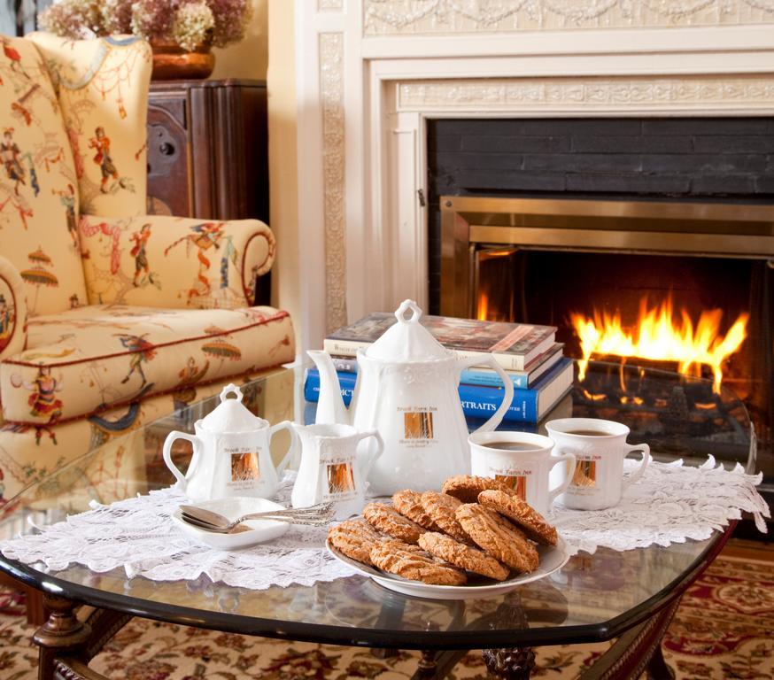 Brook Farm Inn Lenox Luaran gambar